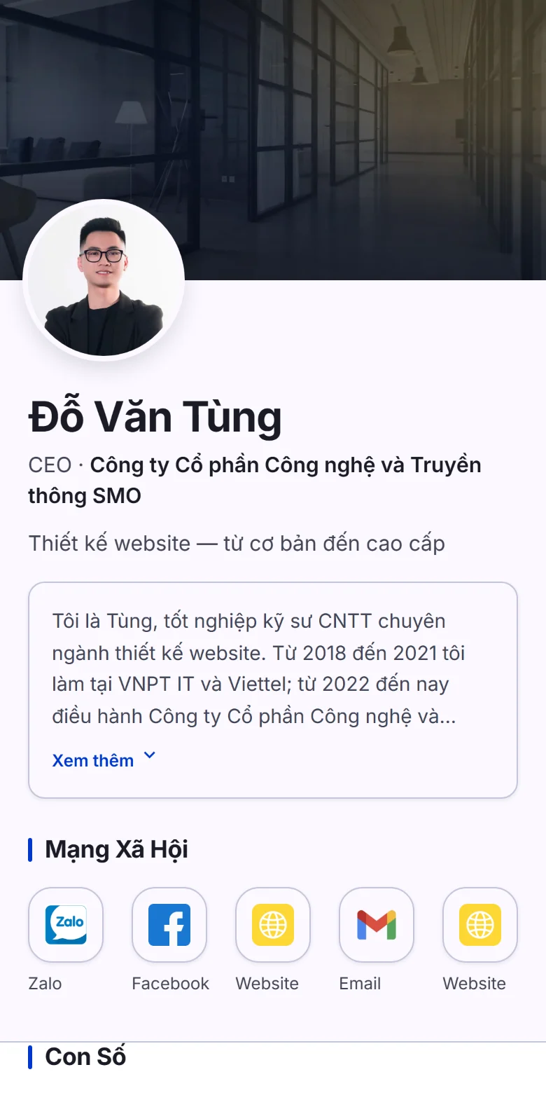 Danh thiếp điện tử của Đỗ Văn Tùng hiển thị trên điện thoại: ảnh bìa, ảnh đại diện, chức danh, phần giới thiệu và các nút mạng xã hội.